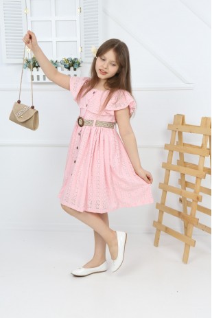 فستان دانتيل بأزرار وحزام على كامل التصميم مع حقيبة