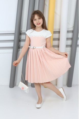 Rosafarbenes, plissiertes Taschenkleid für Mädchen