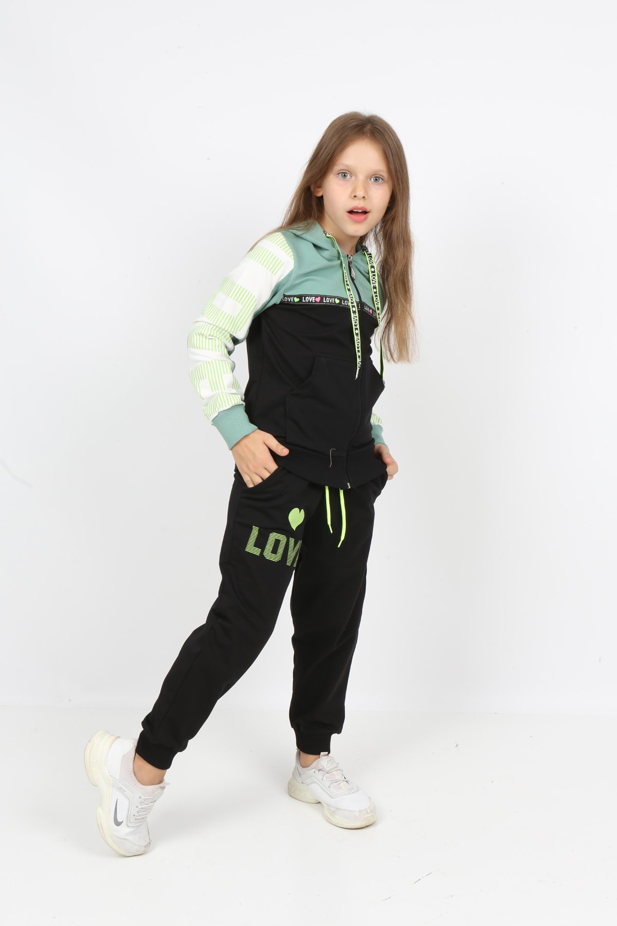 طقم بدلة رياضية بغطاء للرأس وسحاب للأطفال من I&k Şımarık Kids