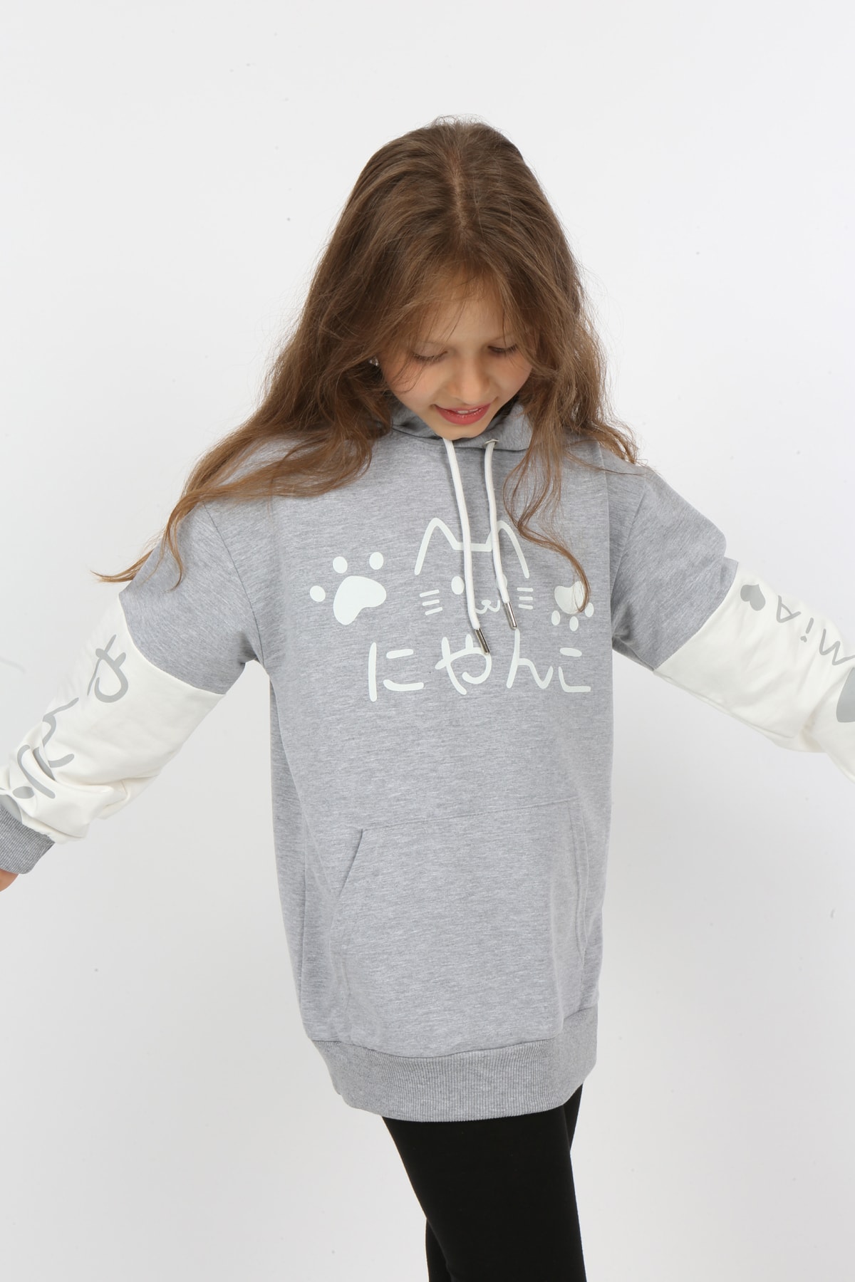 Kız Çocuk Baskılı Kapüşonlu Cepli Sweatshirt