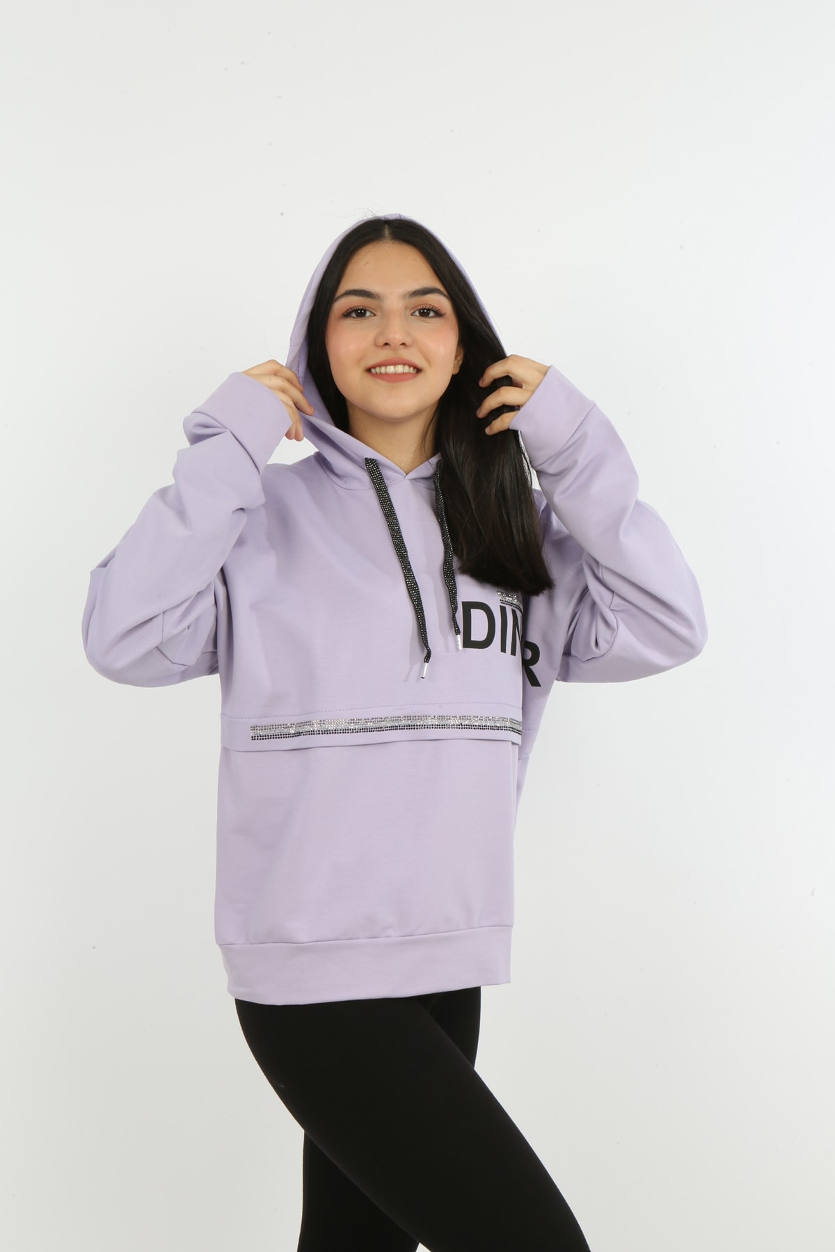 Kız Çocuk Önü Taş Detaylı Baskılı Sweatshirt