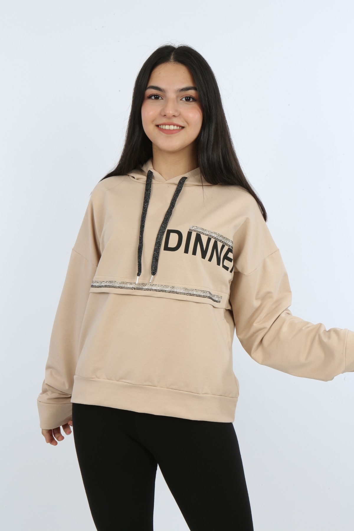 Kız Çocuk Önü Taş Detaylı Baskılı Sweatshirt