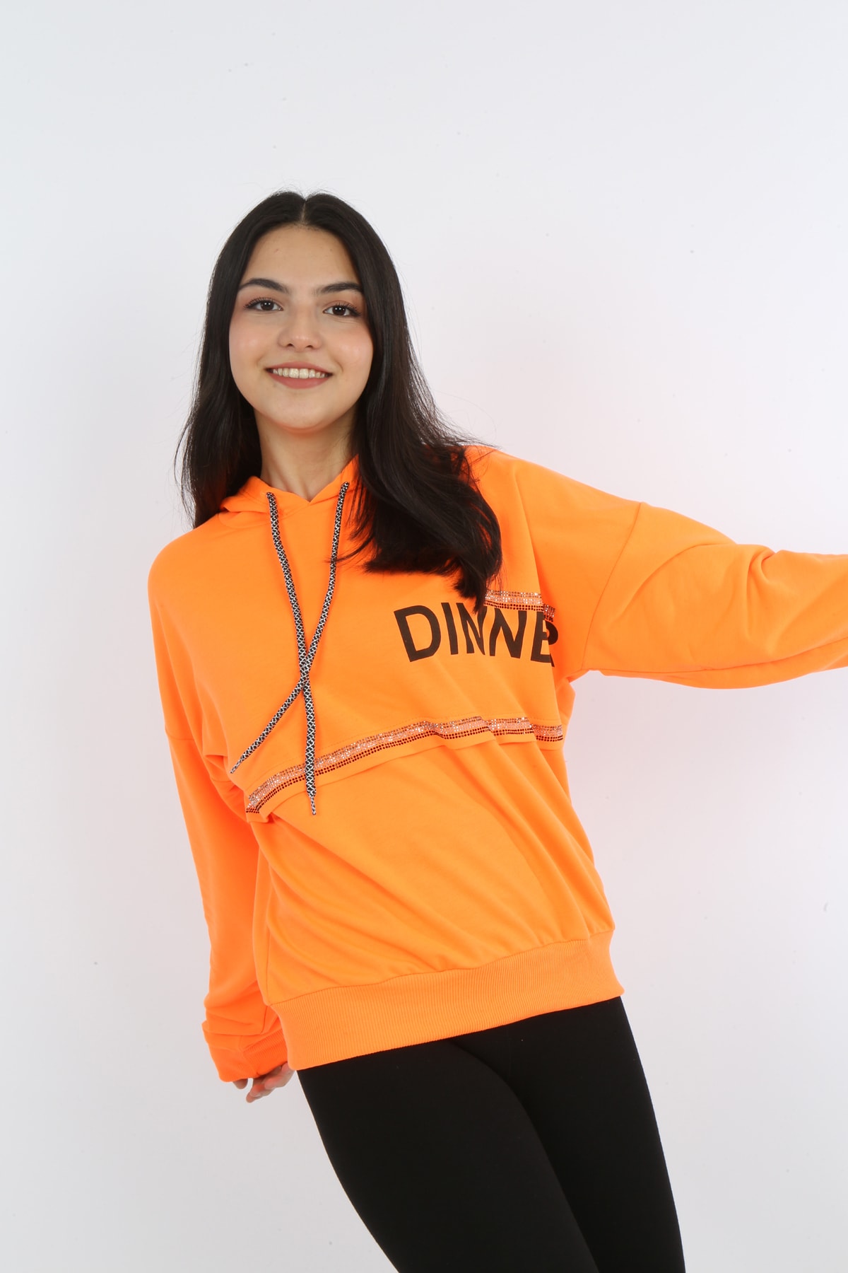 Kız Çocuk Önü Taş Detaylı Baskılı Sweatshirt