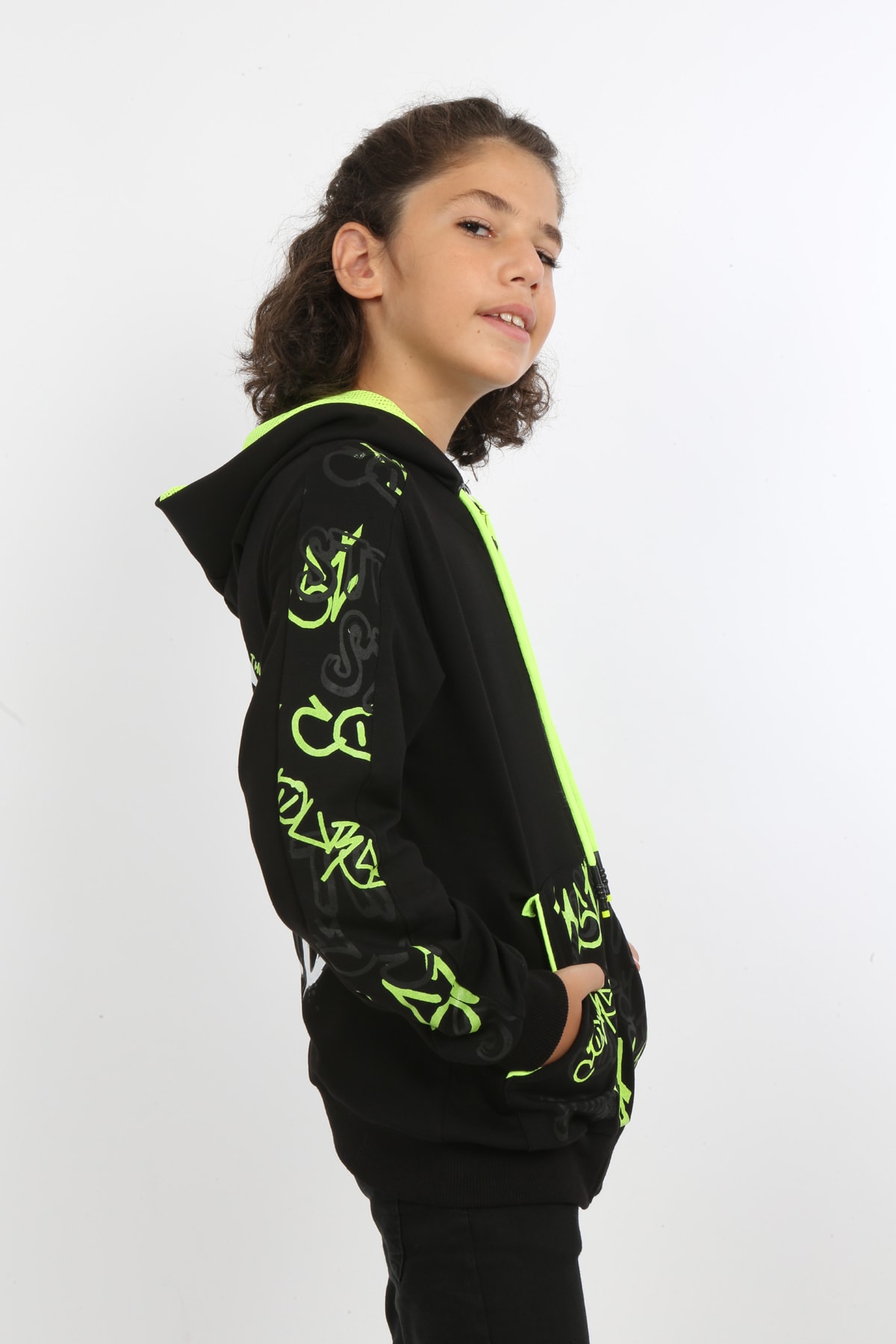 Erkek Çocuk Ön Ve Arka Baskılı Kapüşonlu Cepli Fermuarlı Sweatshirt