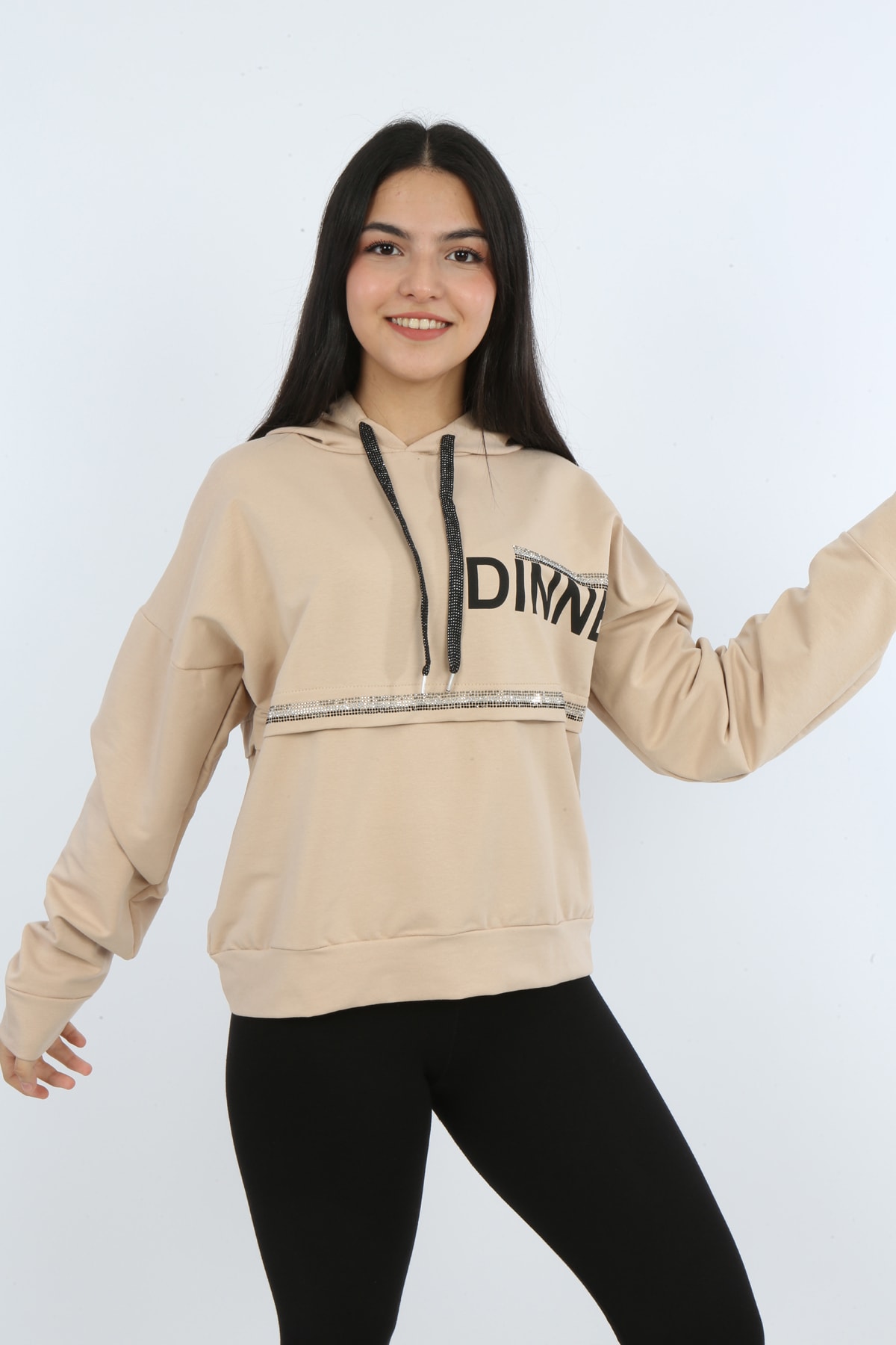 Kız Çocuk Önü Taş Detaylı Baskılı Sweatshirt