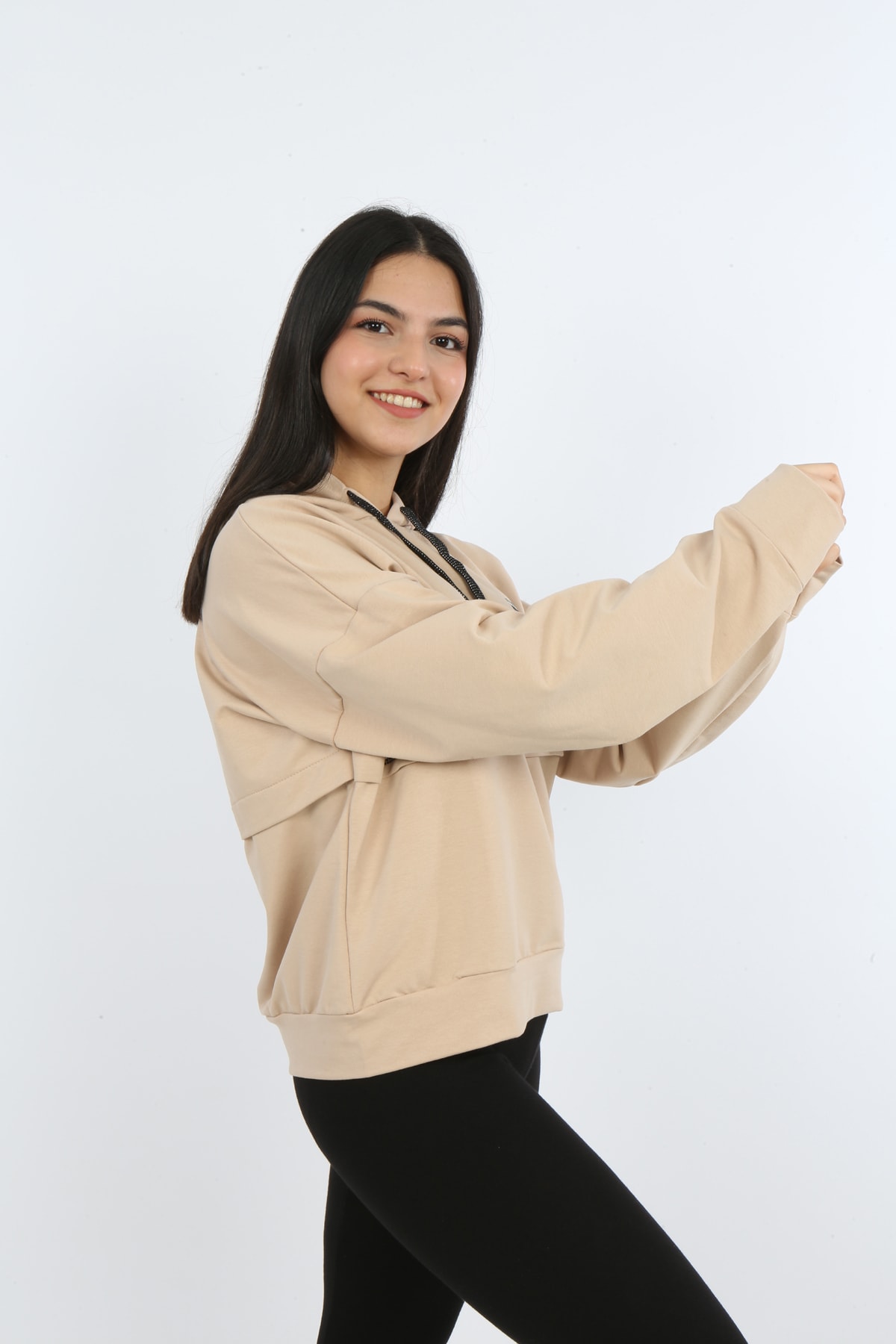Kız Çocuk Önü Taş Detaylı Baskılı Sweatshirt