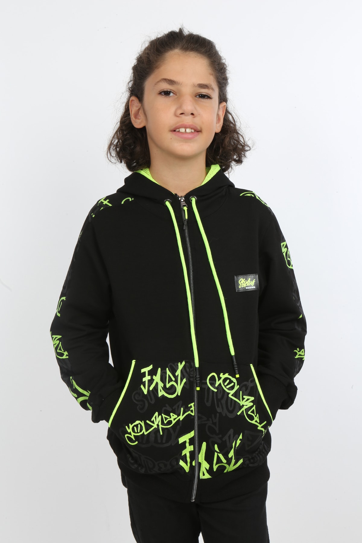 Erkek Çocuk Ön Ve Arka Baskılı Kapüşonlu Cepli Fermuarlı Sweatshirt