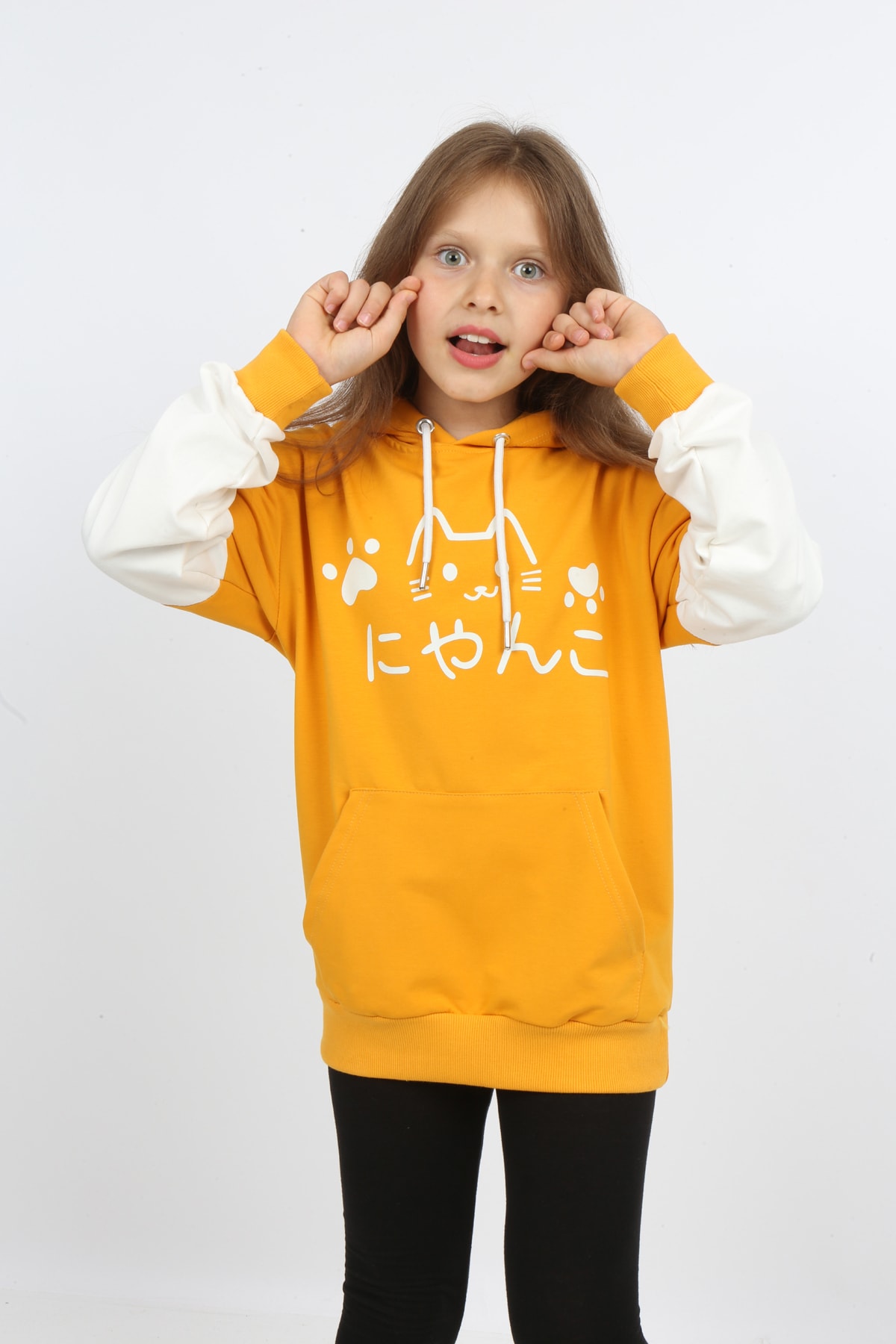 Kız Çocuk Baskılı Kapüşonlu Cepli Sweatshirt