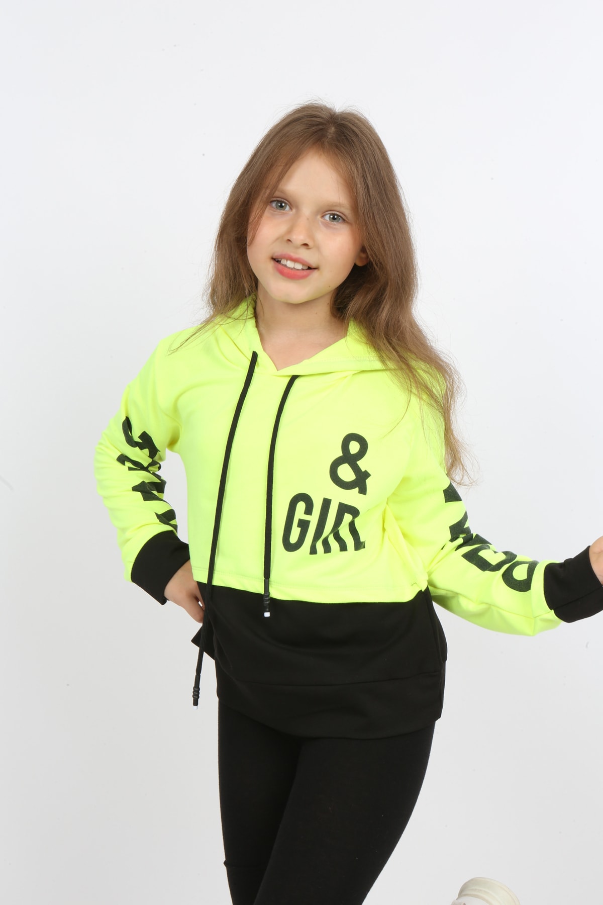 Kız Çocuk Göbek Üstü Çif Renkli Kapüşonlu Baskılı Sweatshirt