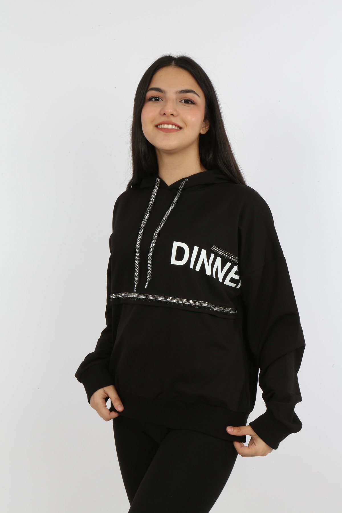 Kız Çocuk Önü Taş Detaylı Baskılı Sweatshirt