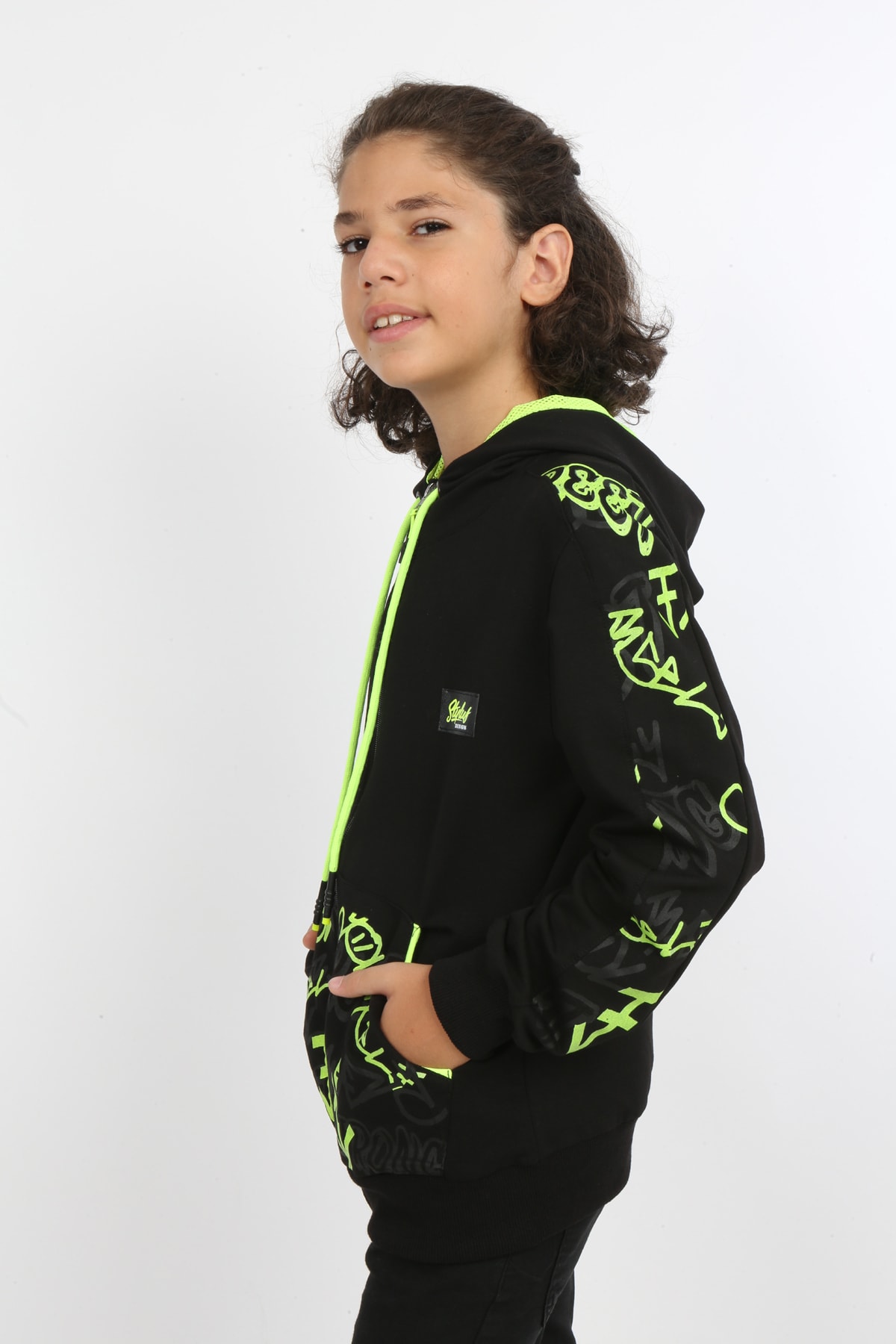 Erkek Çocuk Ön Ve Arka Baskılı Kapüşonlu Cepli Fermuarlı Sweatshirt