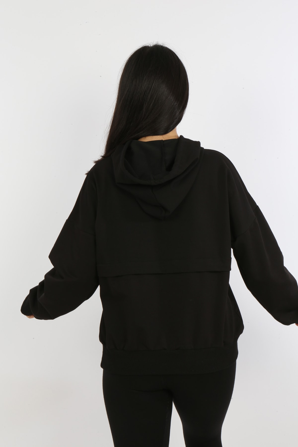 Kız Çocuk Önü Taş Detaylı Baskılı Sweatshirt