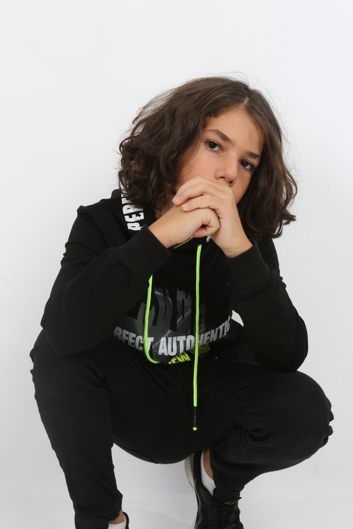 Erkek Çocuk Baskılı Kapüşonlu Cepli Sweatshirt