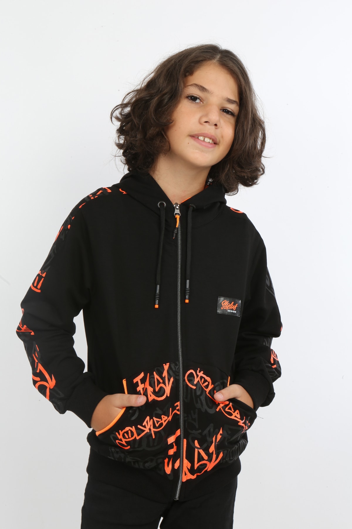 Erkek Çocuk Ön Ve Arka Baskılı Kapüşonlu Cepli Fermuarlı Sweatshirt