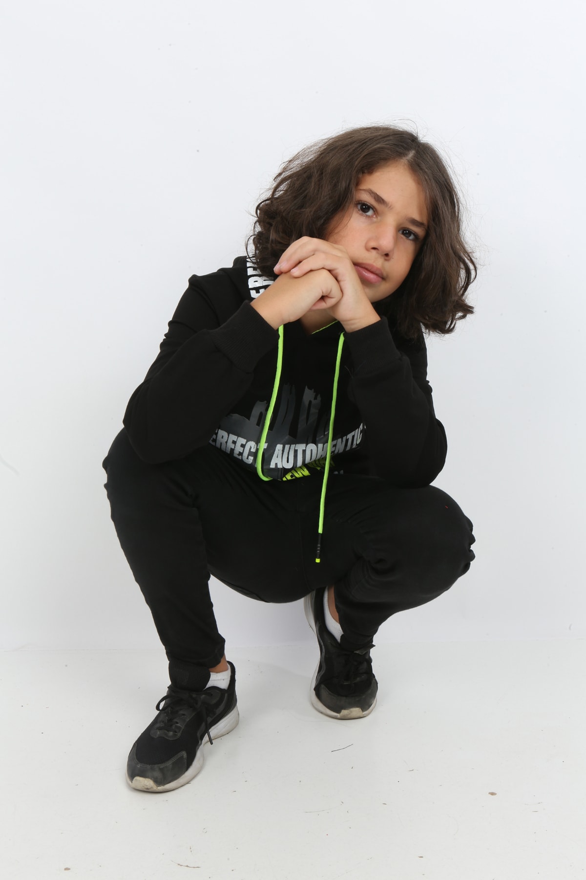 Erkek Çocuk Baskılı Kapüşonlu Cepli Sweatshirt