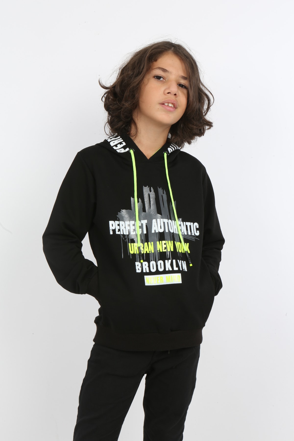Erkek Çocuk Baskılı Kapüşonlu Cepli Sweatshirt