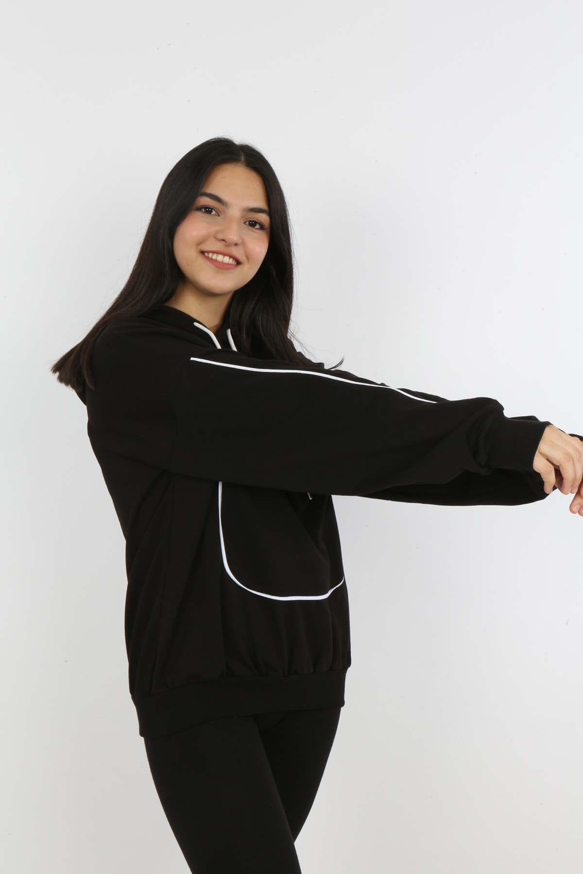Kız Çocuk Yazı Baskılı Kapüşonlu Cepli Sweatshirt