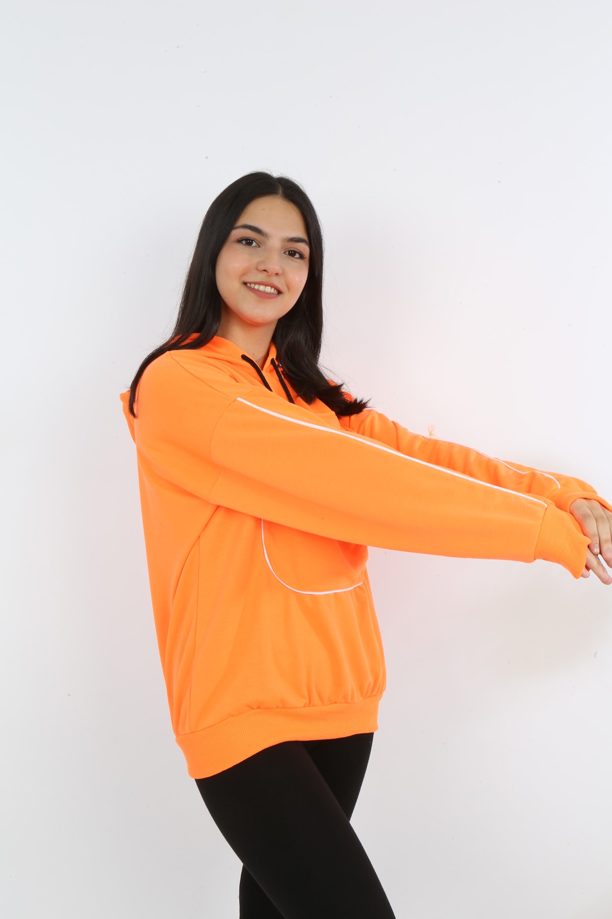 Kız Çocuk Yazı Baskılı Kapüşonlu Cepli Sweatshirt