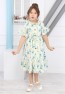 Mädchenkleid mit Blumenmuster und Gürtel