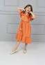 Kleid mit Seilgürtel, Vorder- und Manschettenknöpfen
