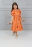 Kleid mit Seilgürtel, Vorder- und Manschettenknöpfen