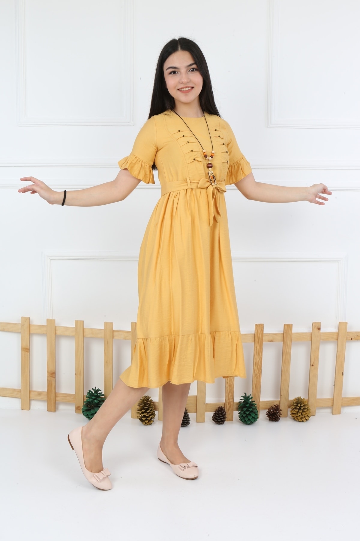 Halskettenkleid