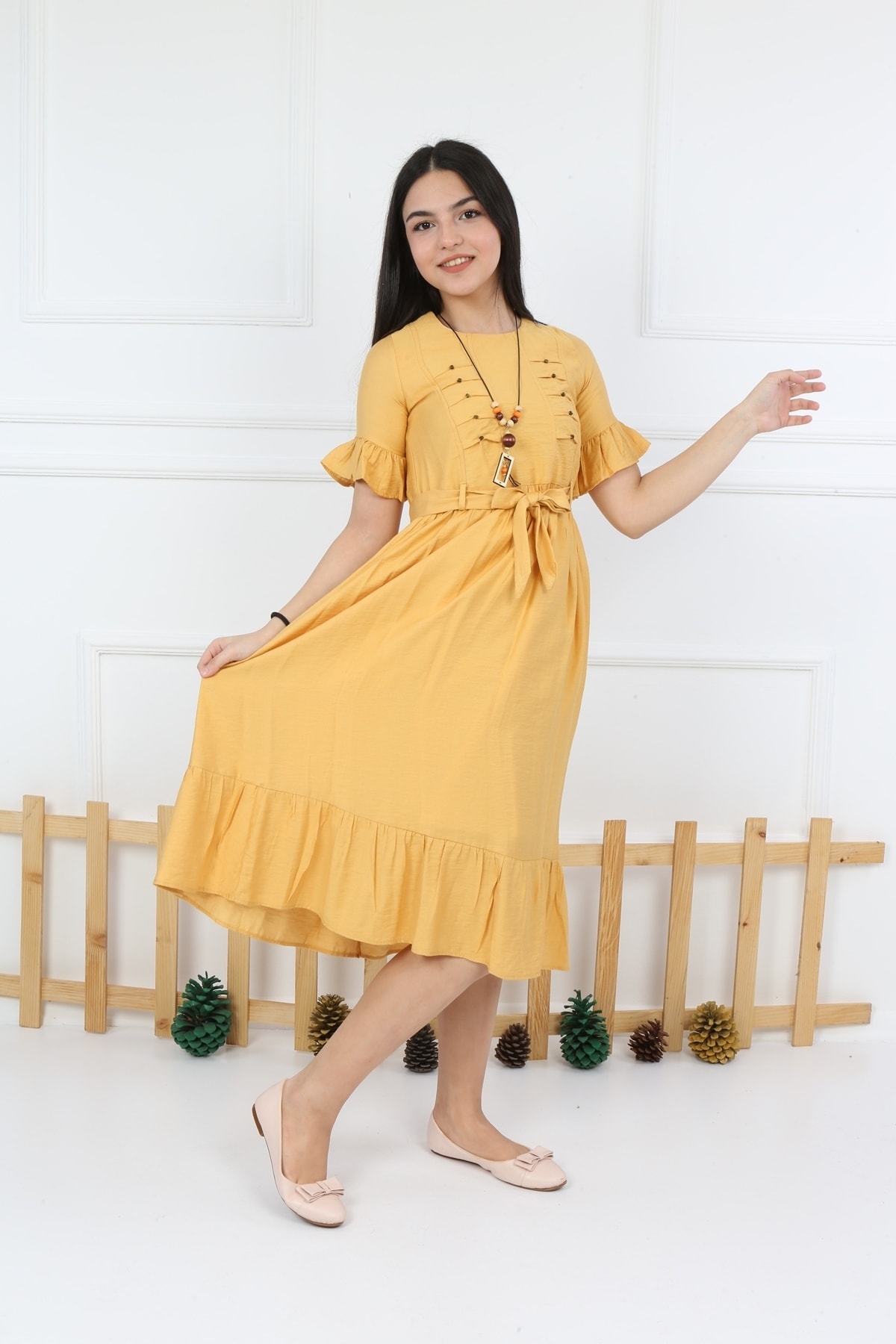 Halskettenkleid