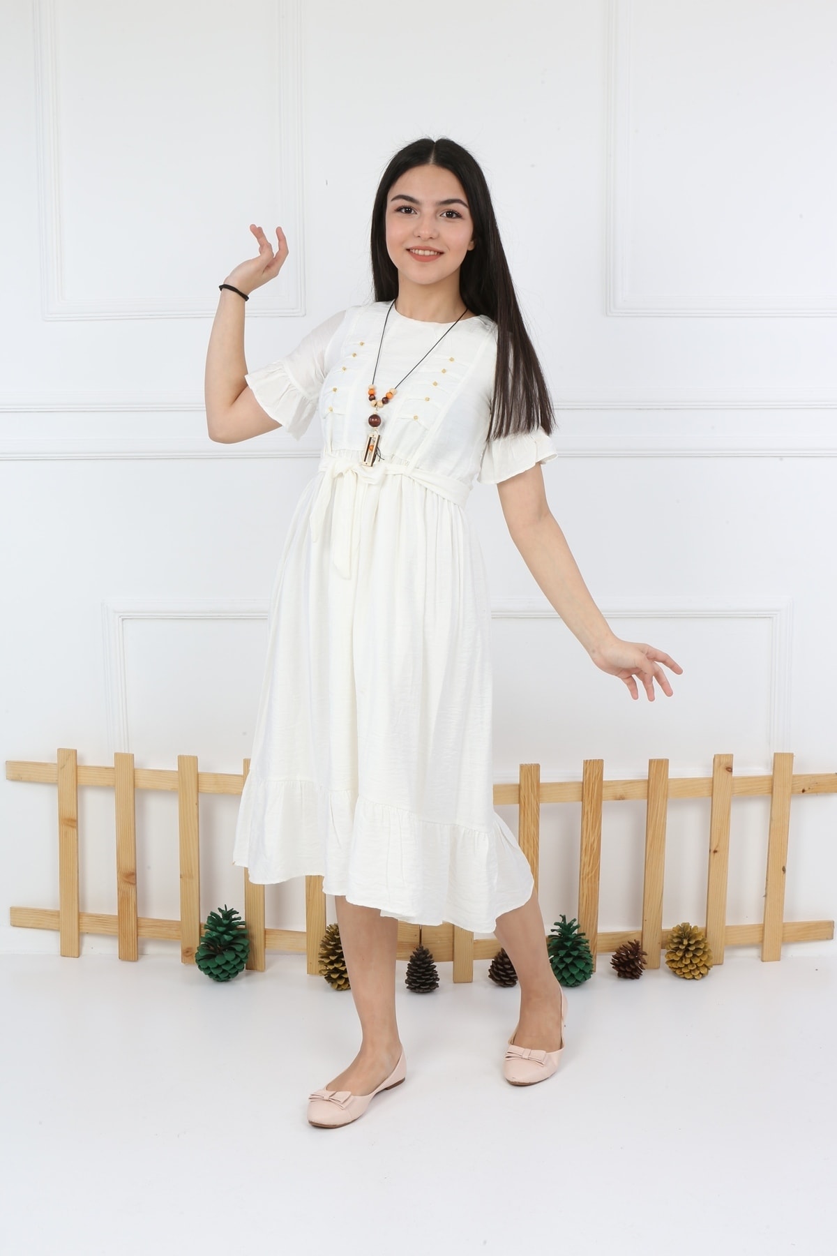 Cremefarbenes langes Halskettenkleid für Mädchen