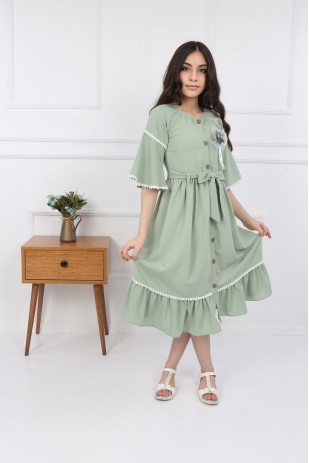 فستان دانتيل بأزرار وحزام للفتيات