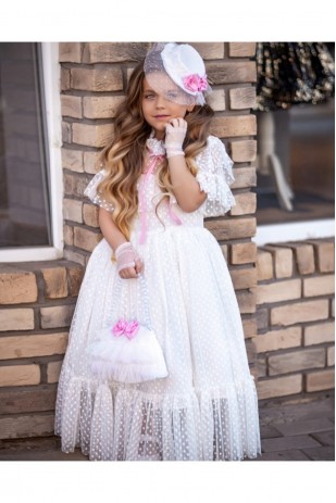 حقيبة الفتاة وقبعة فستان الدانتيل