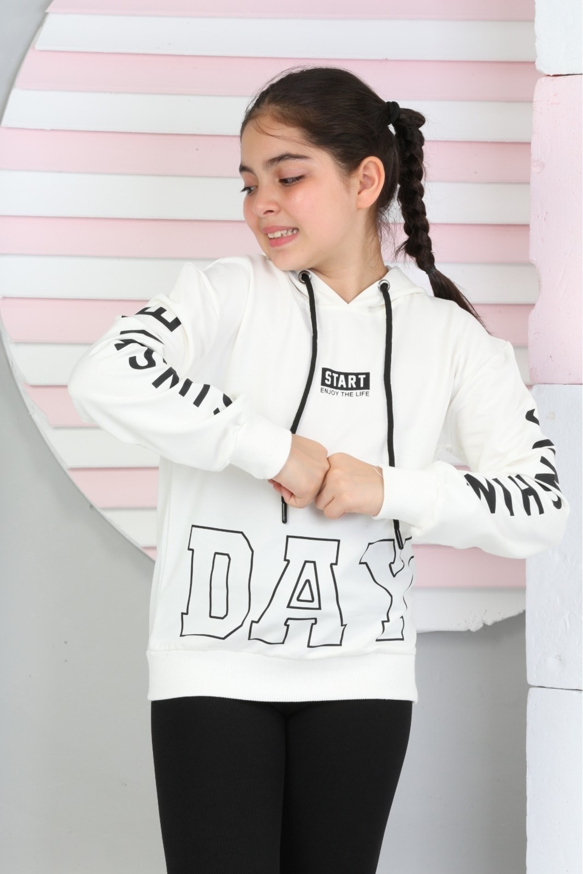 DAY BASKILI İKİ İPLİK KOPŞONLU SWEATSHİRT