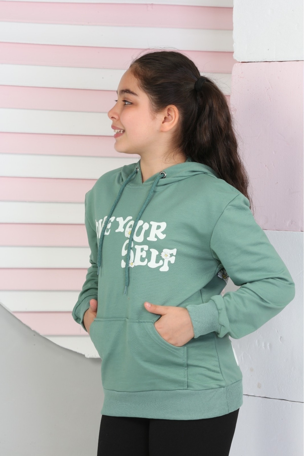 LIEBE DEIN SELBST BEDRUCKTES KAPUZENSWEATSHIRT